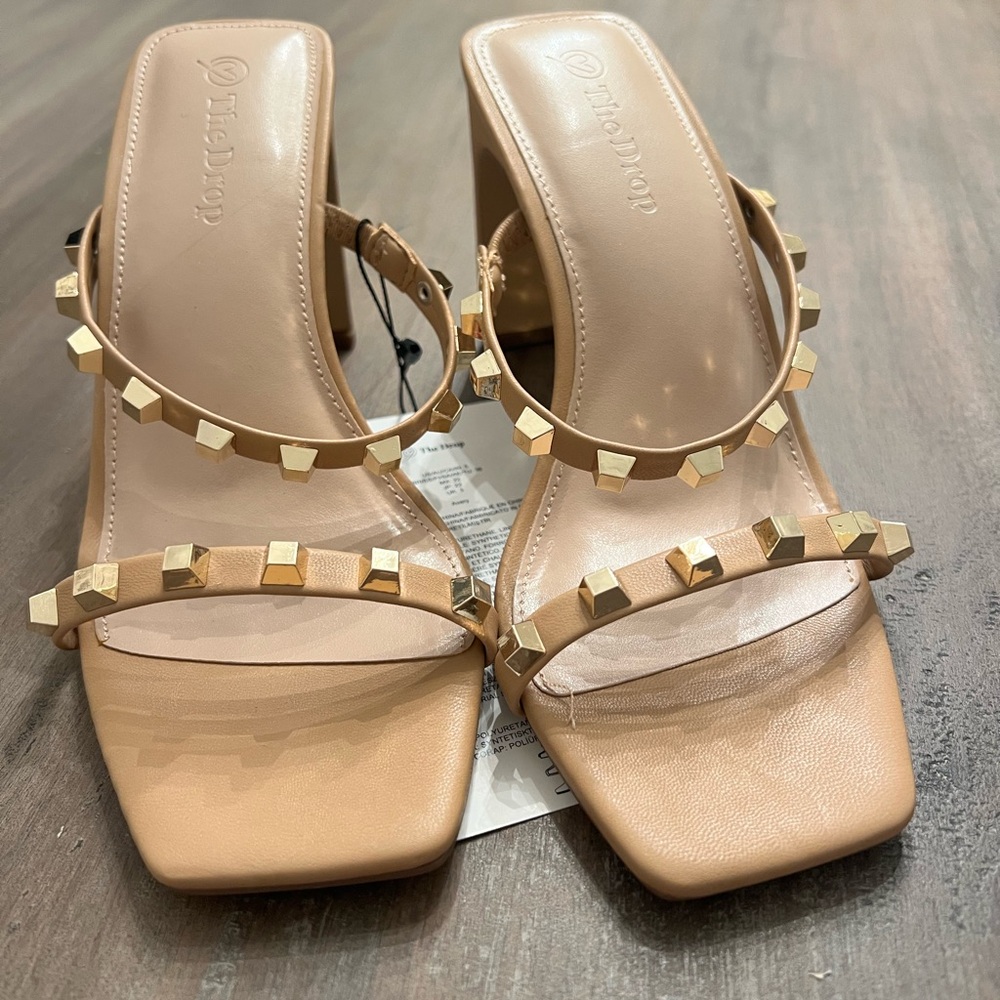 Women's Tan Studded Heels